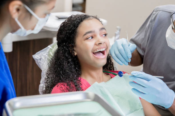 Best Broken or Chipped Tooth Repair in Cumberland, IN